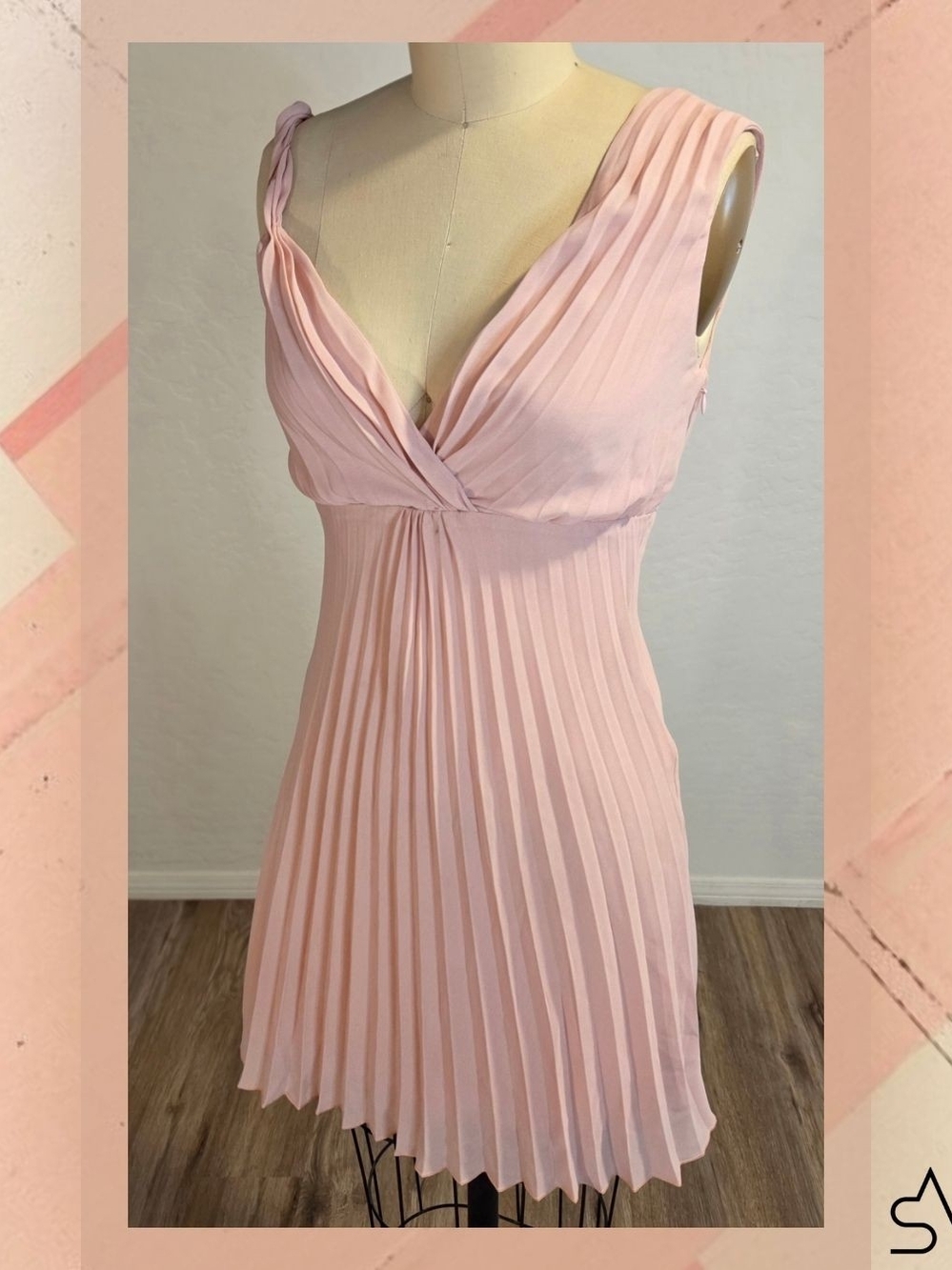 BCBGMAXAZRIA Y2K Electric Lovecore Blush Pink Pleated Mini Dress Size 0